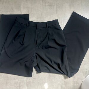 Uniqlo Black Pleated Wide Pants